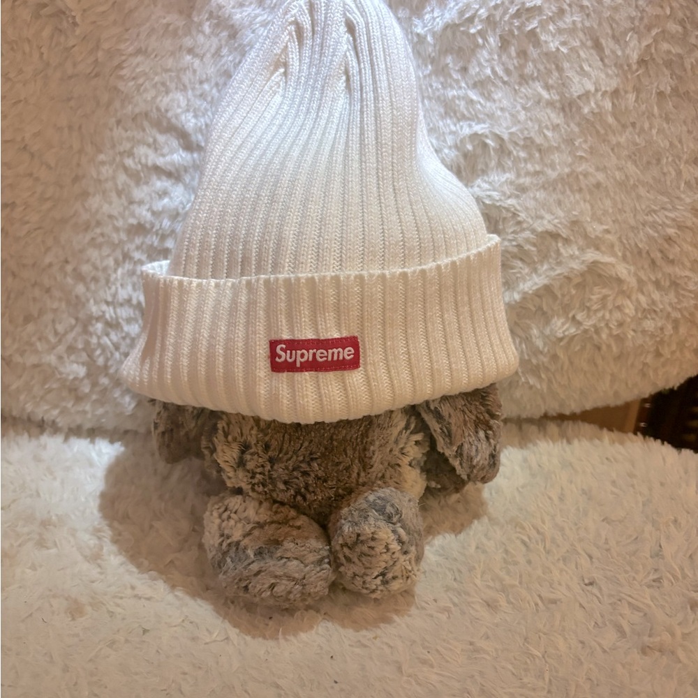 Authentic Supreme Off-white Ribbed Beanie with Red “Supreme” logo - One size